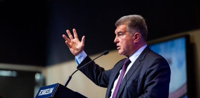 正版通道-巴萨裁电视台为了签梅西？这锅梅西不能背