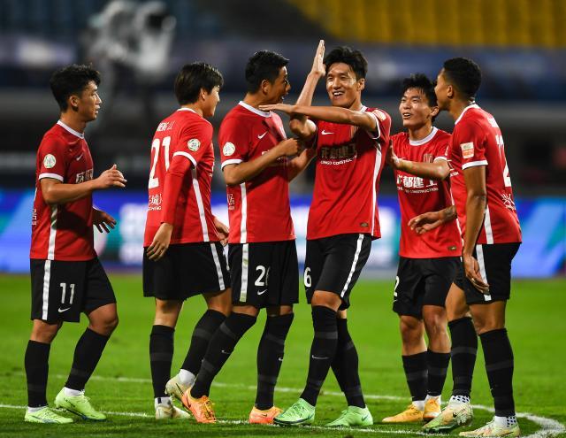 安卓iOS-成都时隔11年重回中超主场 萨尔达尼亚终破进球荒